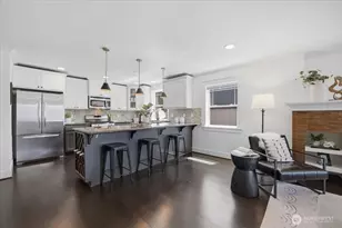 3636 13th Ave W, Seattle, WA 98119 - Photo 9