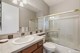 22844 NE 126th St, Redmond, WA 98053 - Photo 29