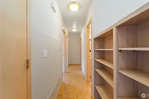 996 SE Admiral Pl, College Place, WA 99324 - Photo 9
