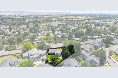 996 SE Admiral Place, College Place, WA 99324 - Photo 37