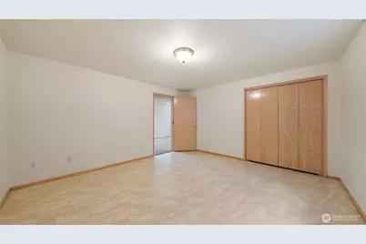 996 SE Admiral Place, College Place, WA 99324 - Photo 23