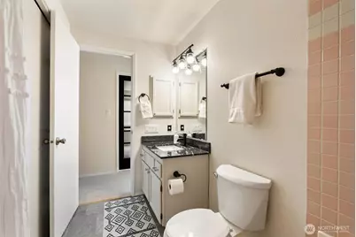 8720 Phinney Avenue N #21, Seattle, WA 98103 - Photo 23