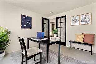 8720 Phinney Ave N, Seattle, WA 98103 - Photo 21