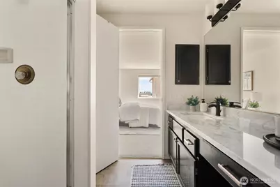 8720 Phinney Avenue N #21, Seattle, WA 98103 - Photo 19