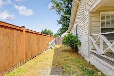 4909 N 38th St, Tacoma, WA 98407 - Photo 9
