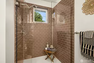 9417 NE 128th St, Kirkland, WA 98034 - Photo 23