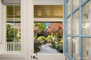 9417 NE 128th St, Kirkland, WA 98034 - Photo 5