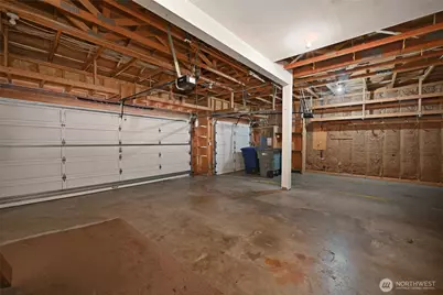 1529 Ilwaco Avenue NE, Renton, WA 98059 - Photo 25