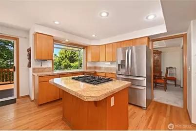 1529 Ilwaco Avenue NE, Renton, WA 98059 - Photo 9