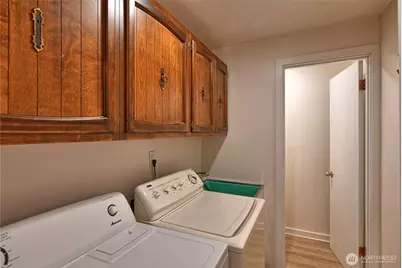 8808 SE 54th SE, Mercer Island, WA 98040 - Photo 31