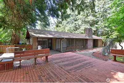 8808 SE 54th SE, Mercer Island, WA 98040 - Photo 9