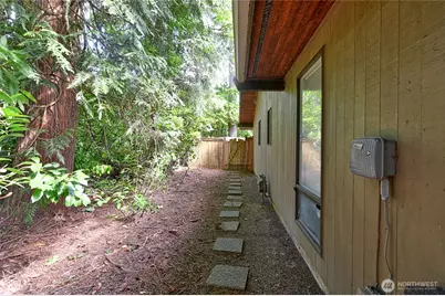 8808 SE 54th SE, Mercer Island, WA 98040 - Photo 33