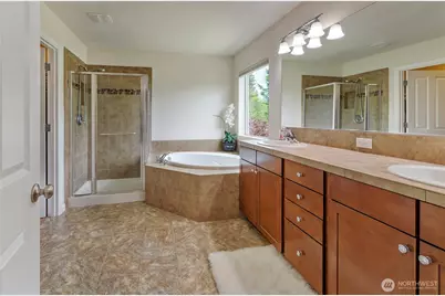 7905 152nd St Ct E, Puyallup, WA 98375 - Photo 17