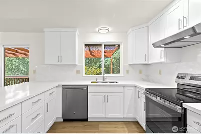 12718 SE 184th Place, Renton, WA 98058 - Photo 9