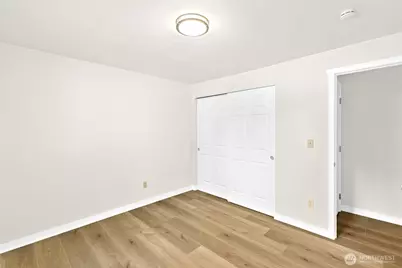 12718 SE 184th Place, Renton, WA 98058 - Photo 17