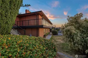 675 SW Franklin Ct, Oak Harbor, WA 98277 - Photo 35