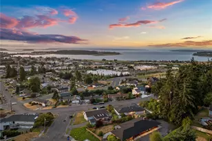 675 SW Franklin Ct, Oak Harbor, WA 98277 - Photo 39