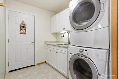 55212 Bay Area Drive, Electric City, WA 99123 - Photo 23