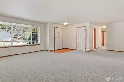 506 Nieland Loop SE, Rainier, WA 98576 - Photo 7