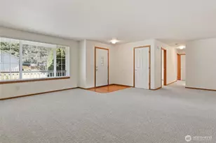 506 Nieland Loop SE, Rainier, WA 98576 - Photo 7