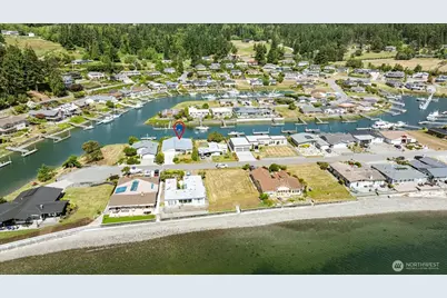 2169 Mariner Beach Drive, Oak Harbor, WA 98277 - Photo 35