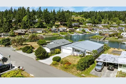 2169 Mariner Beach Drive, Oak Harbor, WA 98277 - Photo 7