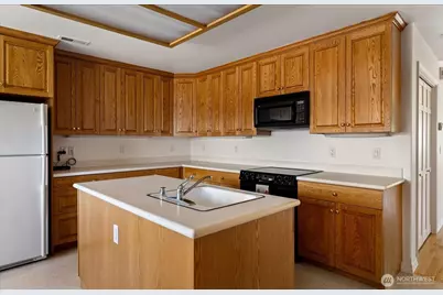 2169 Mariner Beach Drive, Oak Harbor, WA 98277 - Photo 17
