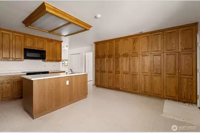 2169 Mariner Beach Drive, Oak Harbor, WA 98277 - Photo 19