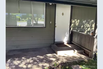 9618 Holly Drive, Everett, WA 98204 - Photo 5