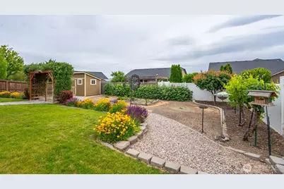 4521 W Wesley Place, Moses Lake, WA 98837 - Photo 35