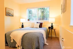 9426 Linden Ave N, Seattle, WA 98103 - Photo 23