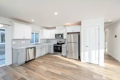 1325 Shaw Street, Moses Lake, WA 98837 - Photo 9