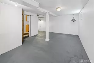 10045 10th Ave SW, Seattle, WA 98146 - Photo 31