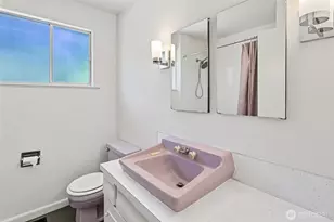 10045 10th Ave SW, Seattle, WA 98146 - Photo 23