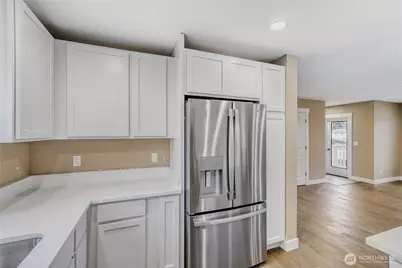 3403 S 144th Lane, Tukwila, WA 98168 - Photo 3