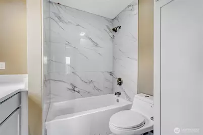 3403 S 144th Lane, Tukwila, WA 98168 - Photo 15