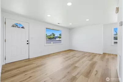 1002 W Pearl St, Pasco, WA 99301 - Photo 5