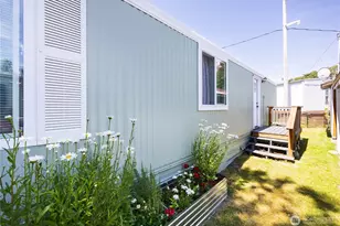 2400 Donovan Ave, Bellingham, WA 98225 - Photo 21