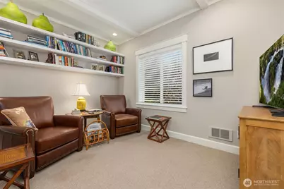 470 Wood Avenue SW #2A, Bainbridge Island, WA 98110 - Photo 21