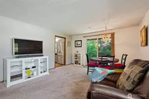 24832 12th Ave S, Des Moines, WA 98198 - Photo 3