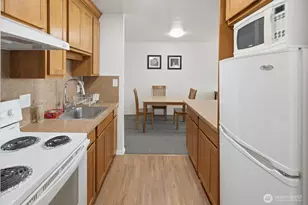 4731 12th Ave NE, Seattle, WA 98105 - Photo 13