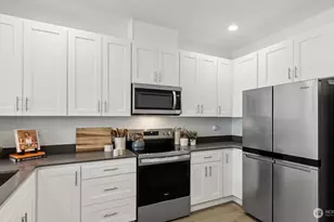 16830 20th Ave W, Lynnwood, WA 98037 - Photo 3