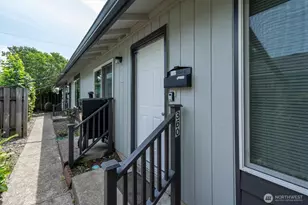 360 24th Ave, Longview, WA 98632 - Photo 5