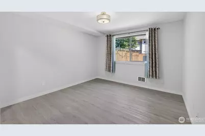 629 Bing Road #B, Lynnwood, WA 98036 - Photo 23