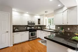 2918 Alvarado Dr, Bellingham, WA 98229 - Photo 11