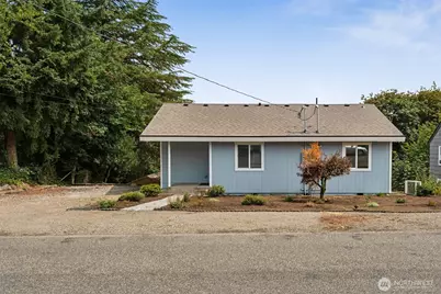 1720 N Wycoff Avenue, Bremerton, WA 98312 - Photo 1