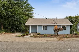 1720 N Wycoff Ave, Bremerton, WA 98312 - Photo 1