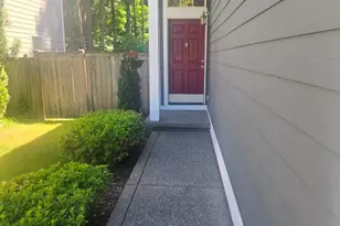 22463 SE 244th St, Maple Valley, WA 98038 - Photo 3