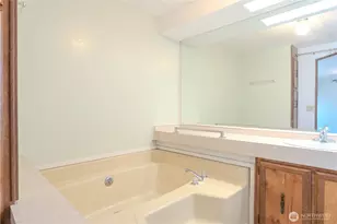 5900 64th St NE, Marysville, WA 98270 - Photo 17