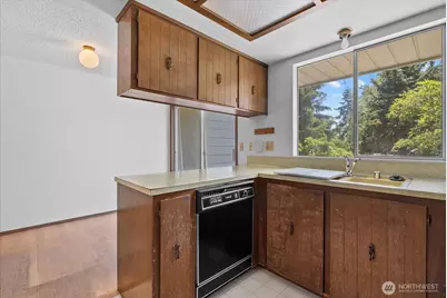 808 92nd Street SE, Everett, WA 98208 - Photo 7